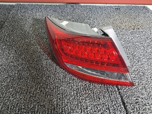 Left rear combination tail light assembly compatible with Hyundai Azera 2009, genuine OEM replacement part 92401 3L001
