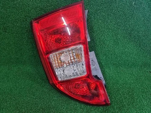 Right rear tail light assembly compatible with Kia Carens 2008, genuine OEM replacement part 92402 1D000