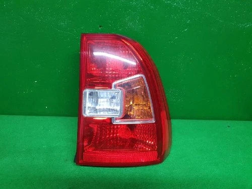 Right rear tail light assembly compatible with Kia Sportage 2009, genuine OEM replacement part 92402 1F500