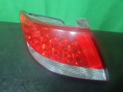 Left rear combination tail light assembly compatible with Hyundai Azera 2005, genuine OEM replacement part 92401 3L000