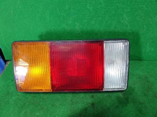 Left rear tail light assembly compatible with Hyundai Mighty 2008, genuine OEM replacement part 92401 7A100