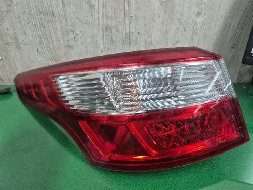 Renault Korea SM5 2010 Combination Tail Light (left side/driver side) OEM 265550030R