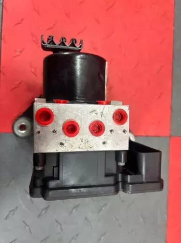 Bomba/Módulo ABS OEM usada para 2016-2017 Toyota Tundra Crew Cab