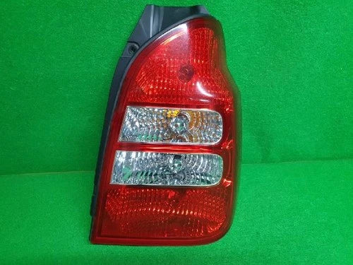 Right rear combination tail light assembly compatible with Hyundai Terracan 2006, genuine OEM replacement part 92402 H1510
