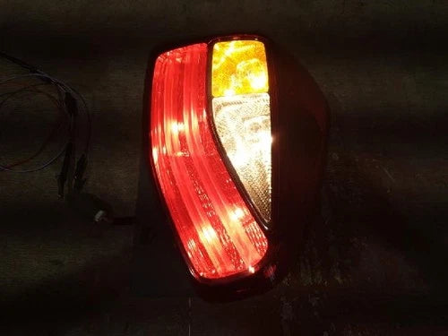 Right rear combination tail light assembly OEM 92402-A3000 compatible with Kia Ray 2017