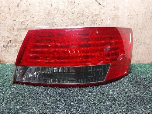 Faro/Calavera trasero combinado derecho (lado del pasajero) exterior para Hyundai 2008, pieza original OEM 924023K0