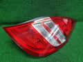 Right rear combination tail light assembly OEM 92402 2L000 compatible with Hyundai i30 2010