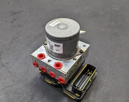 Bomba/Módulo ABS OEM usada para Chevrolet Sonic 2017-2019