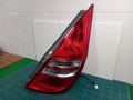 Right rear tail light assembly compatible with Hyundai i30 2010, genuine OEM replacement part 92402 2L000