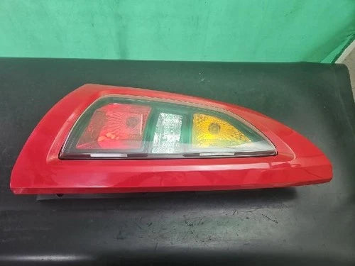 Used OEM Part - Tail light assembly Kia Soul 2010 (tail light assembly) OEM 92410 2K000