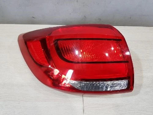 Used OEM Part - Rear tail light left for Kia Sportage 2015, genuine OEM replacement part 924013W500