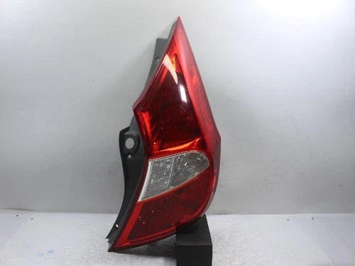 Right rear combination tail light assembly OEM 92402 1R200 compatible with Hyundai Accent 2012