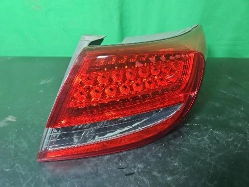 Conjunto de faro/calavera trasero derecho combinado OEM 92402 3L500 para Hyundai Azera 2010