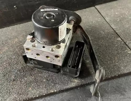 Bomba/Módulo ABS OEM usada para Ford Explorer 2009-2010