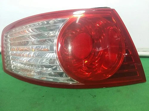 Conjunto de faro/calavera trasero izquierdo combinado para Kia 2004, pieza original OEM 924013F000