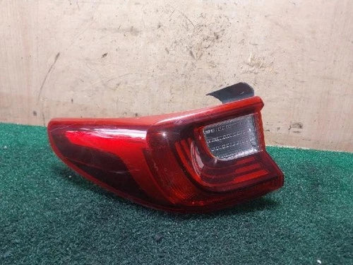 Rear combination tail light (outer) compatible with Kia Stonic 2018, genuine OEM replacement part 92401-H8
