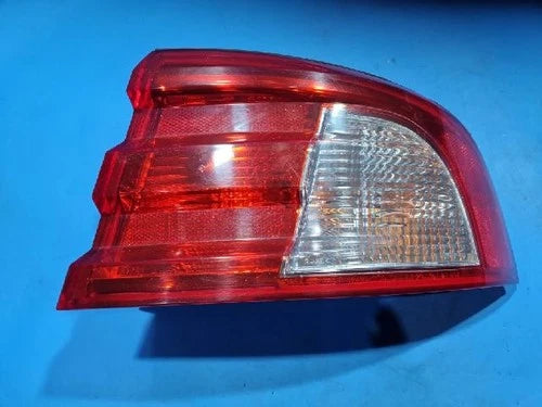 Kia Optima 2004, unit of Combination Tail Light (right) genuine OEM 92421 3C070