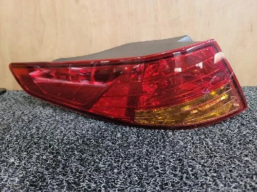 Left rear combination tail light assembly compatible with Kia K5 2013, genuine OEM replacement part 92401 2T000