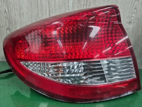 Rear tail light assembly Kia Sorento 2003 OEM 92401-FD0