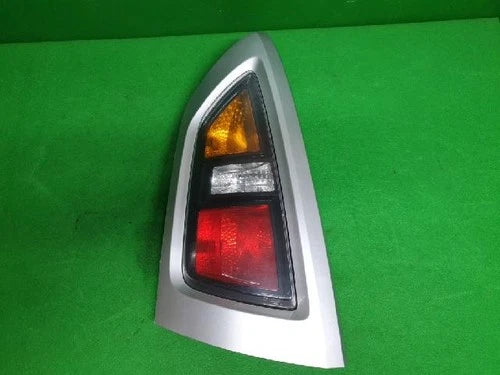 Rear tail light assembly (left) compatible with Kia Soul 2010, genuine OEM replacement part 92410 2K000