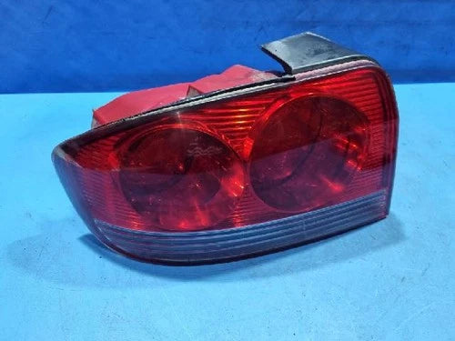 Left rear combination tail light assembly compatible with Hyundai EF 2004, OEM 92401 3D000