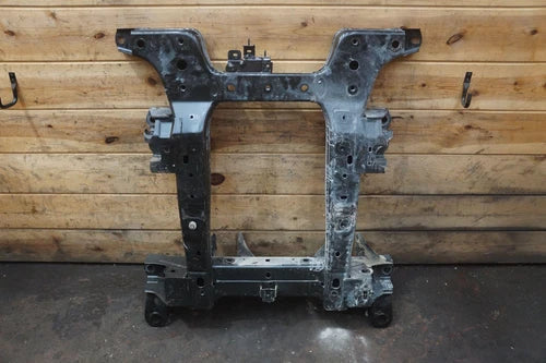 Refacción OEM usada OEM usada - Rear Suspension Subframe Cradle Crossmember OEM 85568570 Gmc Hummer Ev 2024