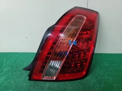 Right rear combination tail light assembly compatible with Kia Amanti 2009, genuine OEM replacement part 92402 3F500