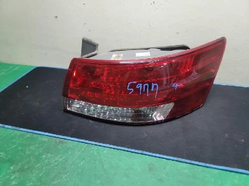 Conjunto de faro/calavera trasero exterior derecho Hyundai 2007 OEM 92402 3K400