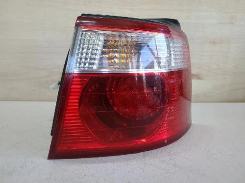 Kia Carens 2006 assembly right rear tail light, genuine OEM replacement part 0K2FB, 51150A