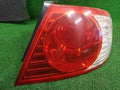 Right rear combination tail light assembly compatible with Kia Amanti 2003, genuine OEM replacement part 92402 3F070