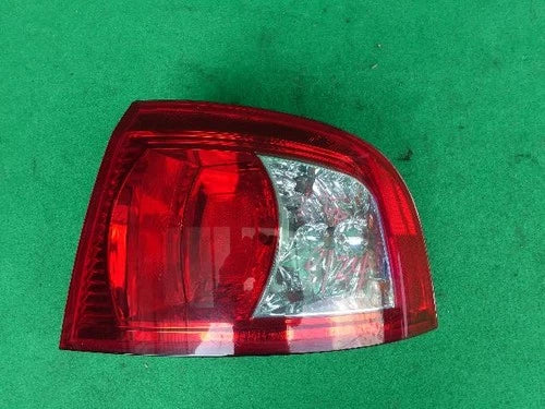 Kia Optima 2003 Combination Tail Light right genuine OEM 92421 3C070