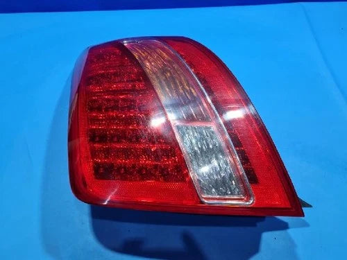 Left rear combination tail light assembly compatible with Kia Amanti 2009 (left) OEM 92401, 3F500
