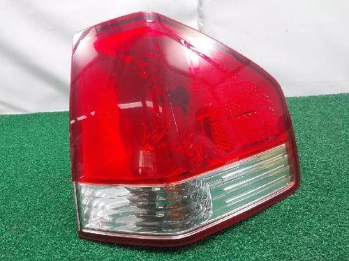 Rear tail light Kia Borrego 2008 OEM 92402 2J0R