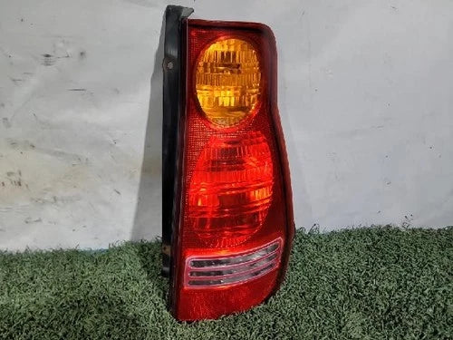 Hyundai Elantra 2001 Right rear combination tail light assembly OEM 92402 17000
