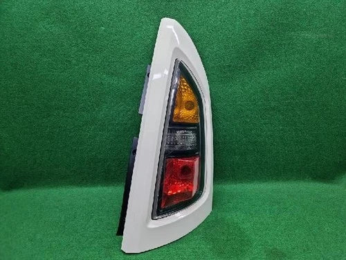 Rear tail light assembly Kia Soul 2009 OEM 92420 2K000