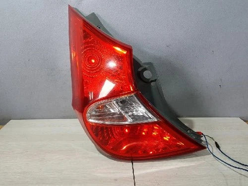 Left rear combination tail light assembly compatible with Hyundai Accent 2011, genuine OEM replacement part 92401 1R200