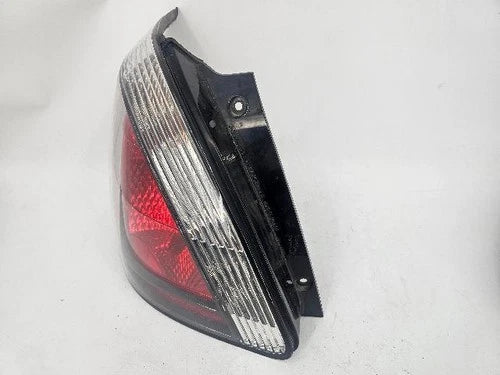 Left rear tail light assembly compatible with Kia Rio 2008, genuine OEM replacement part 92401 1G200