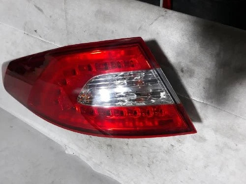 Left rear combination tail light assembly compatible with Kia K5 2012, genuine OEM replacement part 92401 2T100