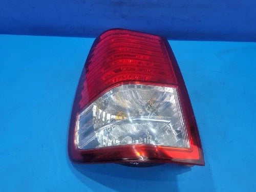 Conjunto de faro/calavera trasero derecho combinado para Kia Carnival 2006, pieza original OEM 92402 4D000