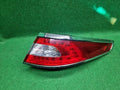 Right rear combination tail light assembly OEM 92402 2T100 compatible with Kia K5 2011