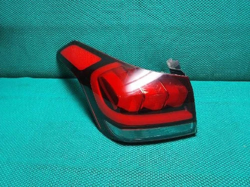 Left rear tail light assembly compatible with Genesis G80 2017, left side, OEM 92401B1500