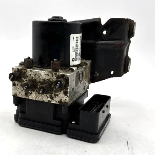 Bomba/Módulo ABS OEM usada para Dodge RAM 1500 | P68204659AA