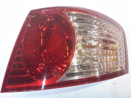 Right rear tail light assembly compatible with Kia GH270 2006, genuine OEM replacement part 92402 3F270