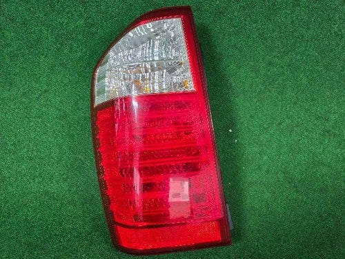 Left rear tail light assembly compatible with Kia Carnival 2006, genuine OEM replacement part 924014D000