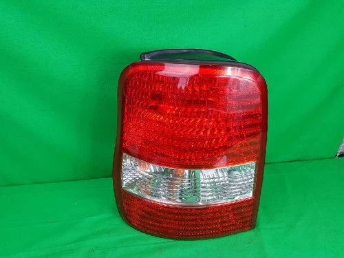 Rear tail light assembly/lamp combination rear compatible with Kia Carnival 2002, genuine OEM replacement part 1K53A 51160