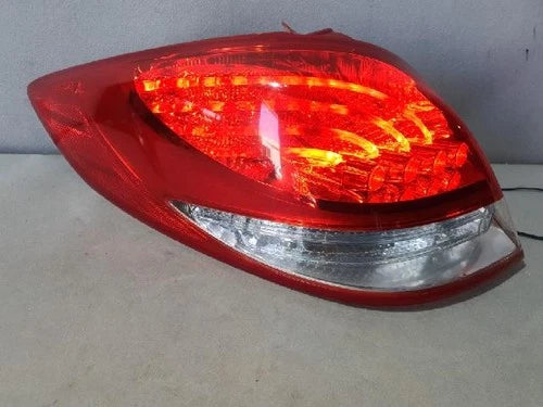 Rear combination tail light compatible with Hyundai Veloster 2014 (left side) OEM 92401 2V110