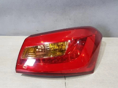 Right rear tail light assembly compatible with Kia Forte 2014, genuine OEM replacement part 92402A7500