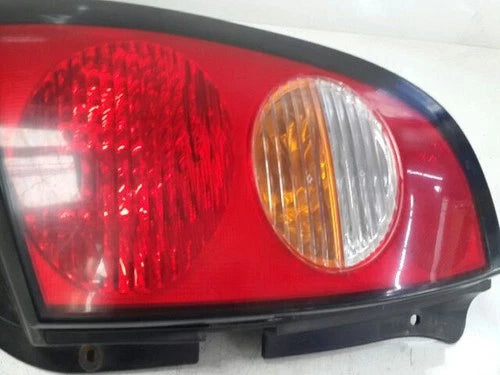 Right rear combination tail light assembly compatible with Kia ESS 2001, genuine OEM replacement part 9240206000