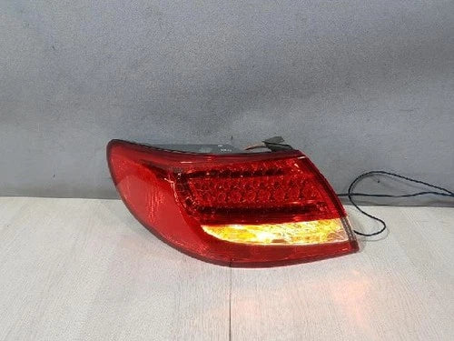 Left rear combination tail light assembly compatible with Hyundai Azera 2010, genuine OEM replacement part 924013L500