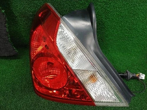 Rear combination tail light (left/driver side) compatible with Renault Korea SM5 2009, OEM 53801-527